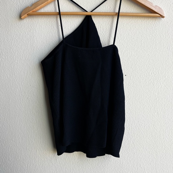 Boutique halter style top - Picture 3 of 4